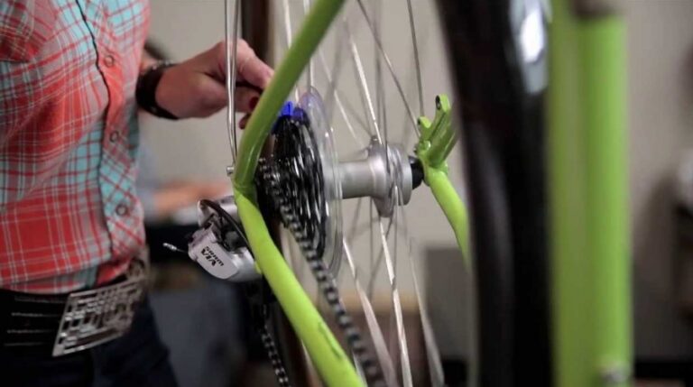 bike chain falling off front derailleur